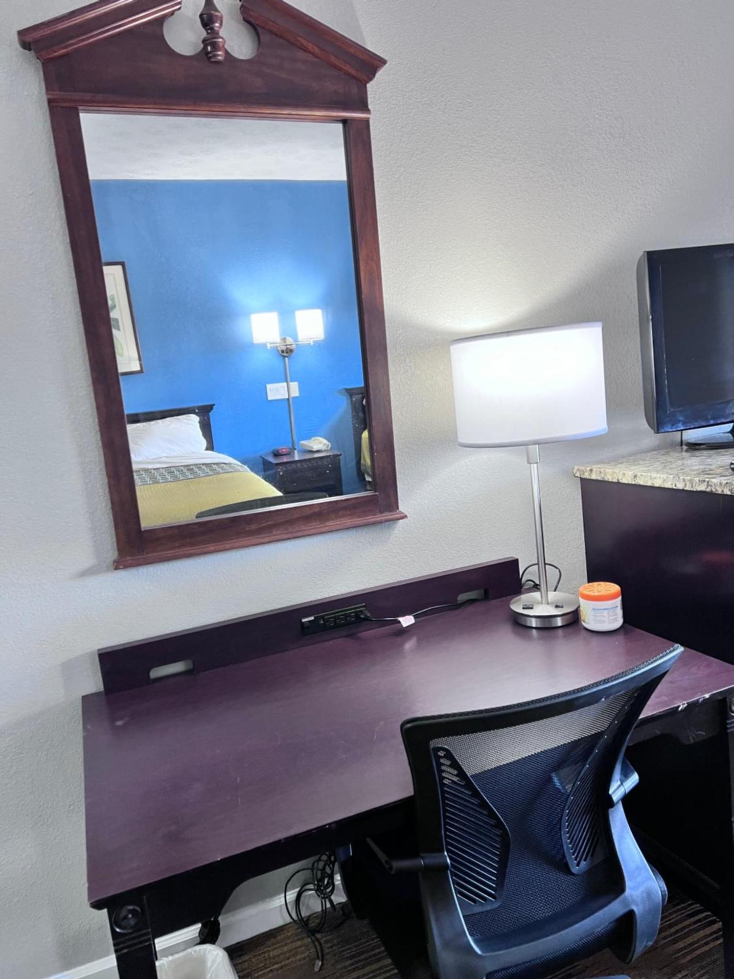 Budgetel Inn & Suites Dillard Extérieur photo