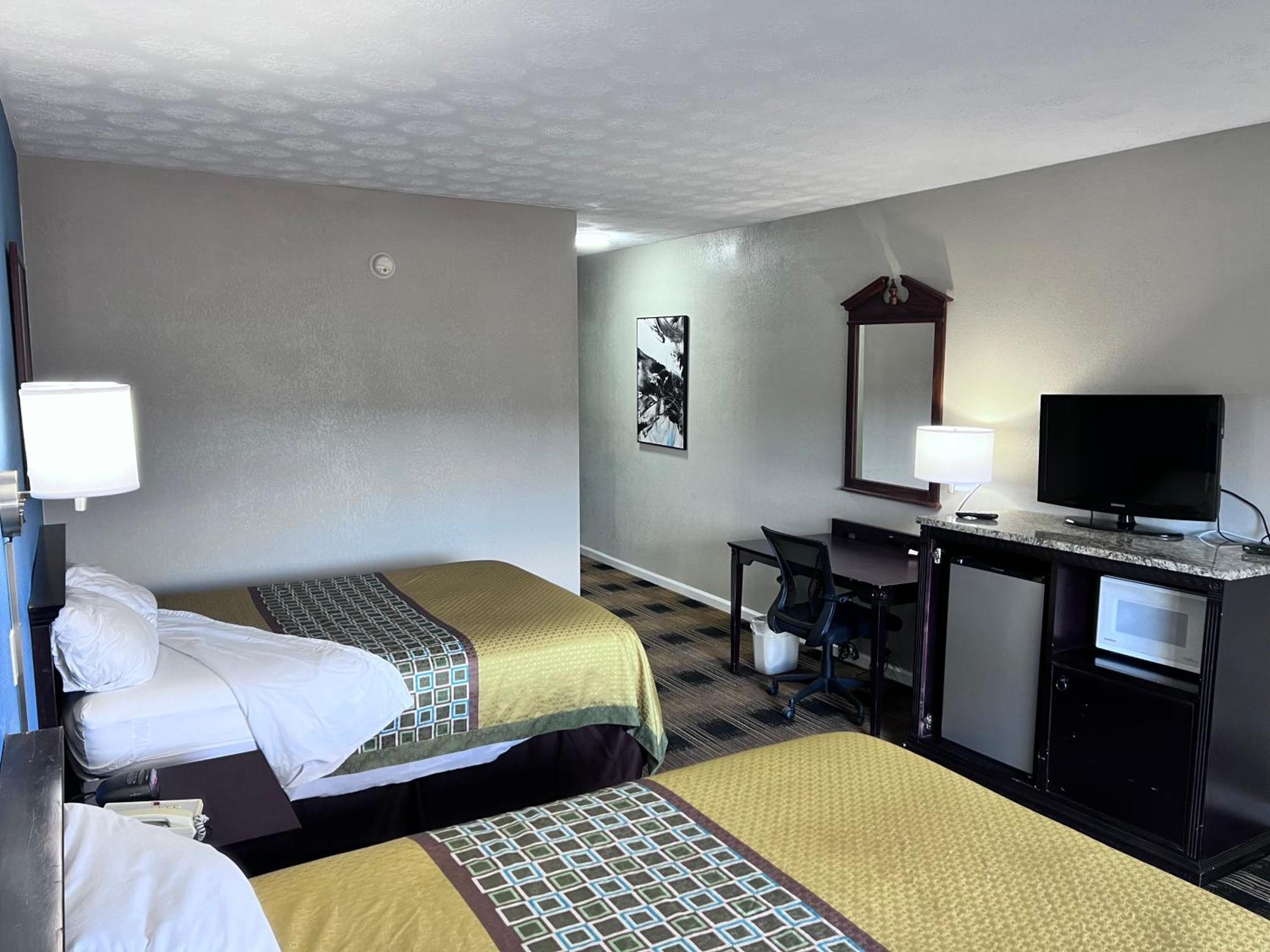 Budgetel Inn & Suites Dillard Extérieur photo