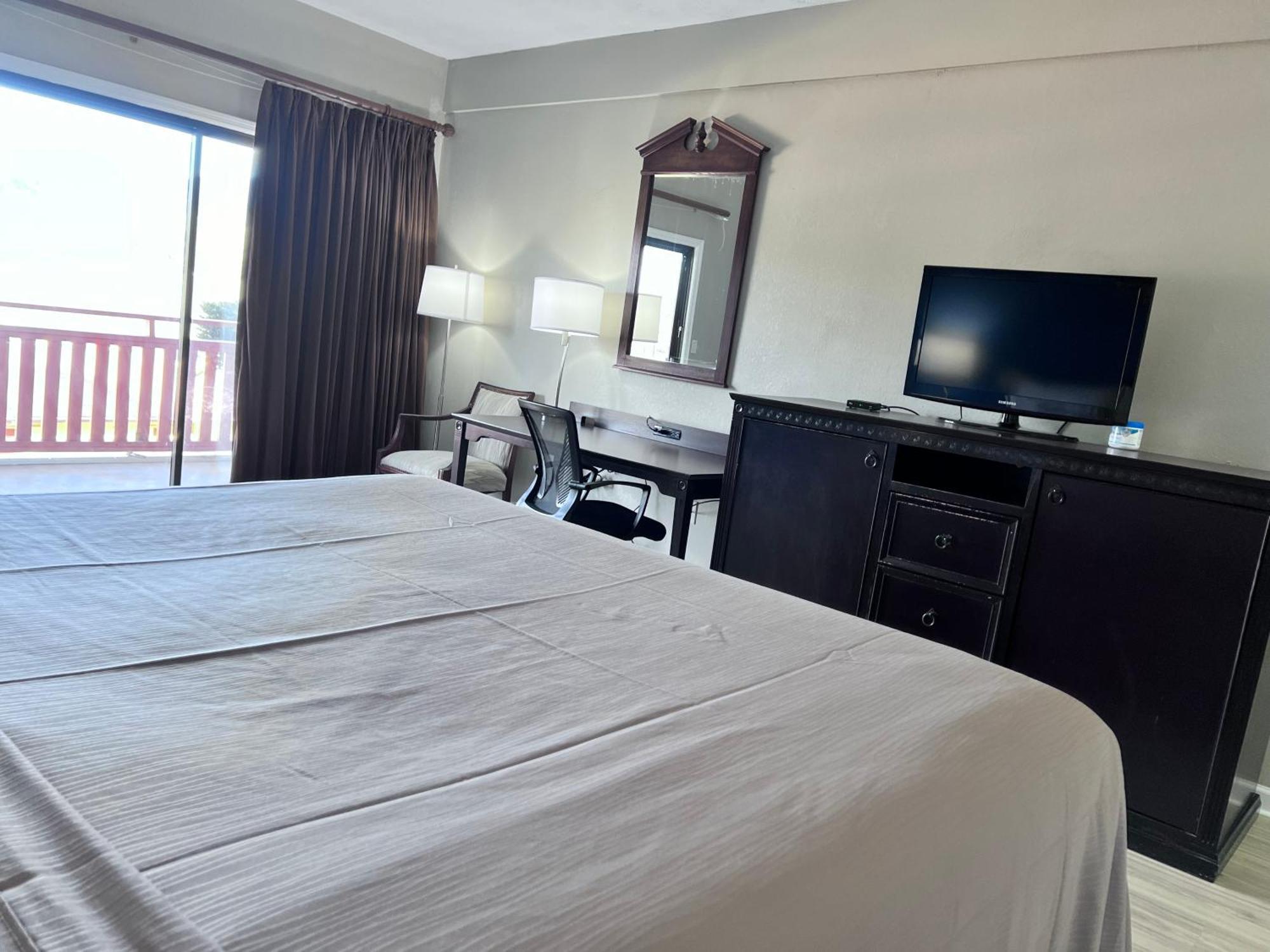 Budgetel Inn & Suites Dillard Extérieur photo